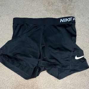 Black Nike Pros